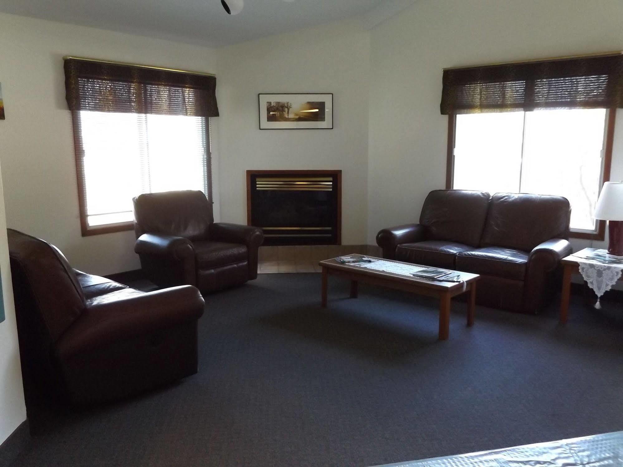 Nisswa Inn And Suites エクステリア 写真