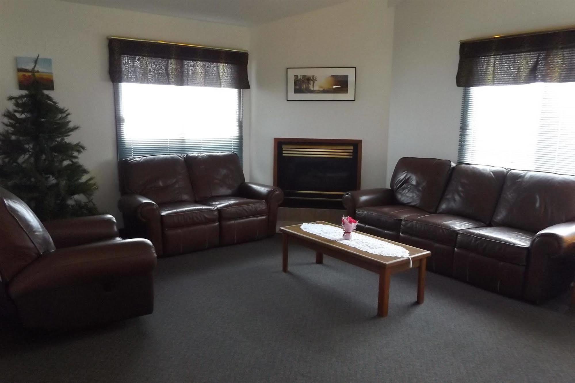 Nisswa Inn And Suites エクステリア 写真